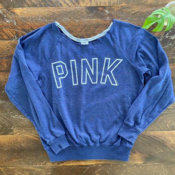 Victoria's Secret Sweaters - Victoria’s Secret PINK Crew Neck 💕